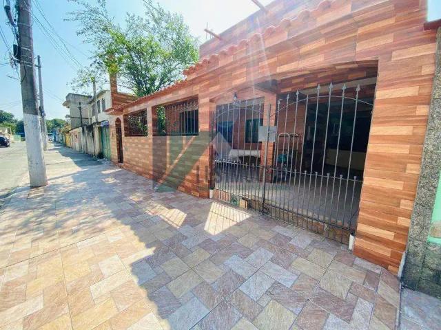 Casa / Sobrado para Venda em Duque de Caxias/RJ Parque Nova Esperança 3 Quartos