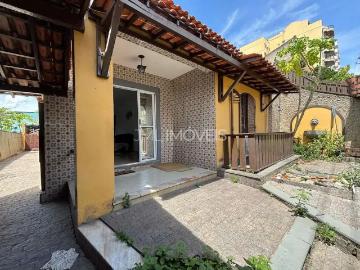 Casa / Sobrado para Venda em Duque de Caxias/RJ Parque Paulicéia 3 Quartos