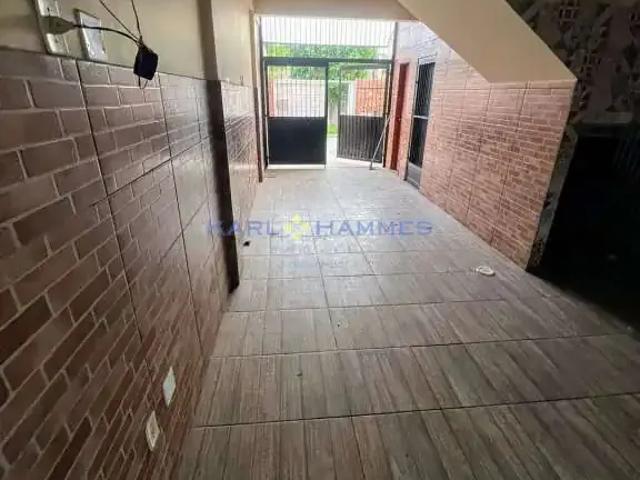 Casa / Sobrado para Venda em Duque de Caxias/RJ Parque Uruguaiana 2 Quartos