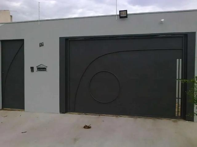 Casa / Sobrado para Venda em Elias Fausto/SP Cardeal 3 Quartos