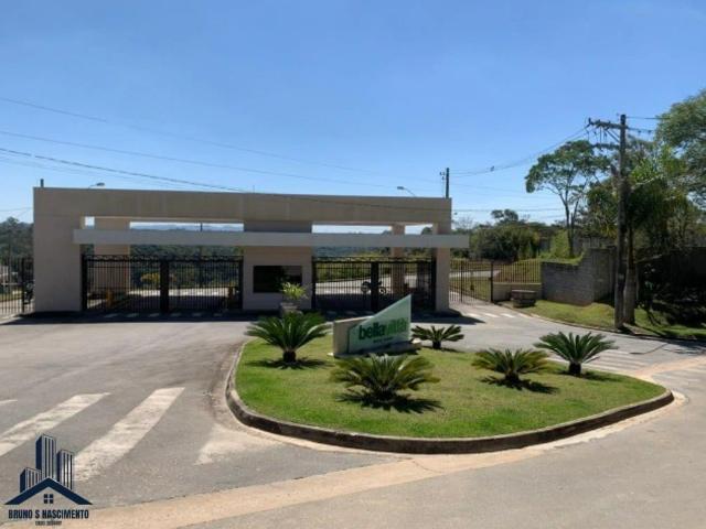 Casa / Sobrado para Venda em Embu das Artes/SP Capuava 3 Quartos