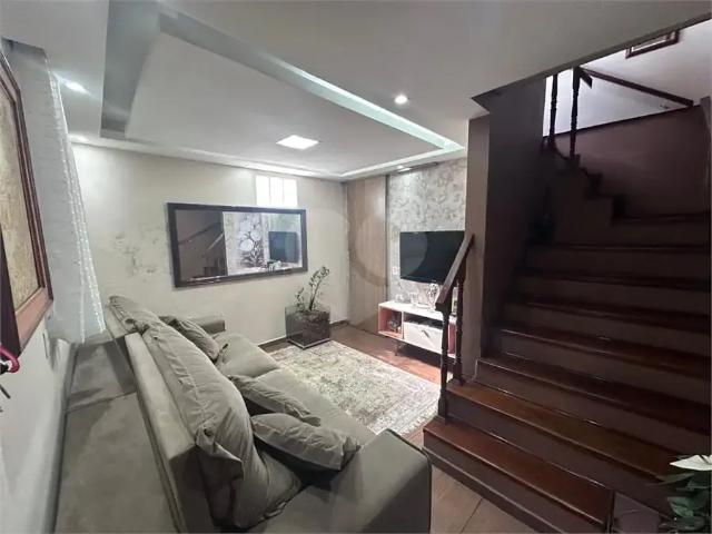 Casa / Sobrado para Venda em Embu das Artes/SP Jardim Emílio Carlos 2 Quartos
