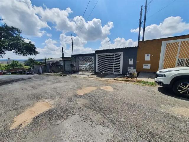 Casa / Sobrado para Venda em Embu Guaçu/SP Centro 2 Quartos
