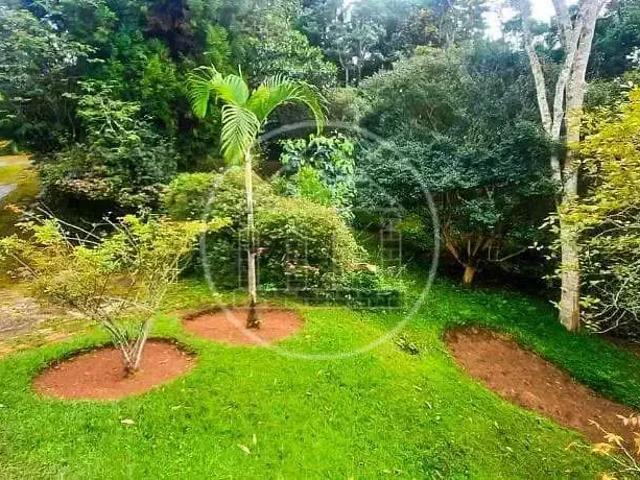 Casa / Sobrado para Venda em Embu Guaçu/SP Fazenda da Ilha 4 Quartos