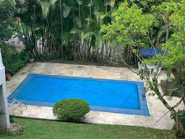 Casa / Sobrado para Venda em Embu Guaçu/SP Loteamento Chácaras Embu Guaçu 4 Quartos