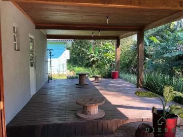Casa / Sobrado para Venda em Encantado/RS Zona Rural 3 Quartos