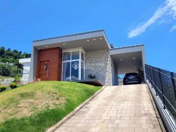 Casa / Sobrado para Venda em Encantado/RS Centro 3 Quartos