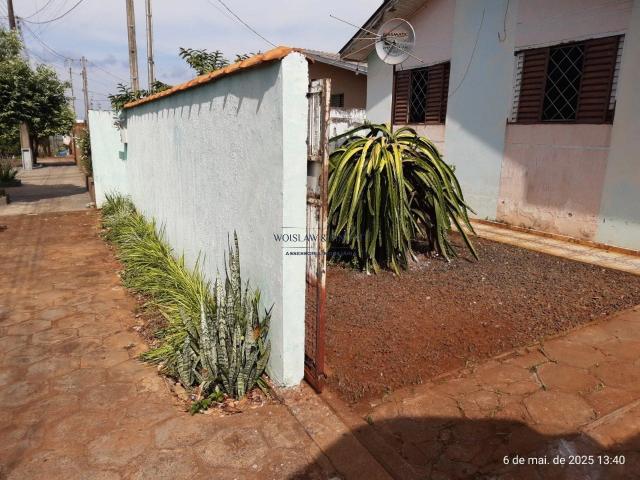 Casa / Sobrado para Venda em Engenheiro Beltrão/PR Jardim Castelo Branco 3 Quartos