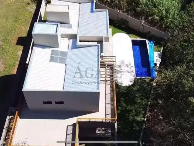 Casa / Sobrado para Venda em Engenheiro Coelho/SP Lagoa Bonita 4 Quartos