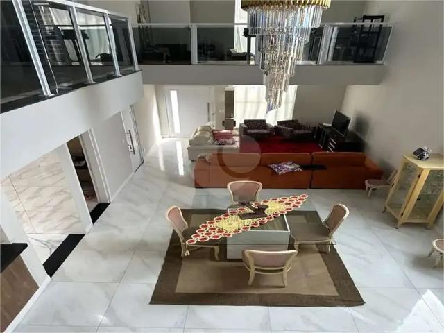 Casa / Sobrado para Venda em Engenheiro Coelho/SP Residencial Jacarandá 4 Quartos