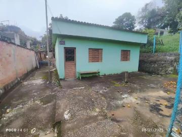 Casa / Sobrado para Venda em Esmeraldas/MG Jardim das Oliveiras 2 Quartos