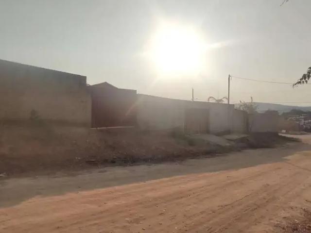 Casa / Sobrado para Venda em Esmeraldas/MG Melo Viana 2 Quartos