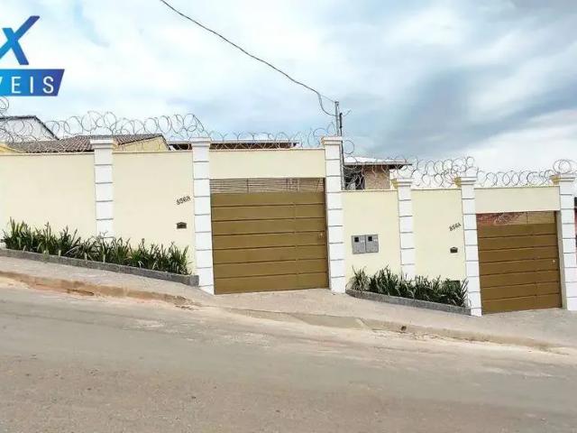 Casa / Sobrado para Venda em Esmeraldas/MG São Pedro 3 Quartos