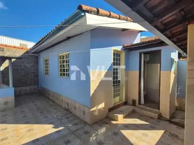 Casa / Sobrado para Venda em Espírito Santo do Dourado/MG Centro 2 Quartos