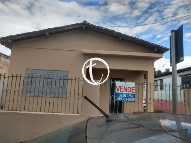 Casa / Sobrado para Venda em Esplanada/BA Centro 4 Quartos