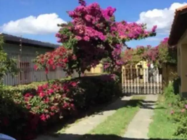 Casa / Sobrado para Venda em Esplanada/BA Centro 4 Quartos