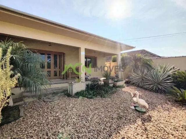Casa / Sobrado para Venda em Estância Velha/RS Centro 4 Quartos