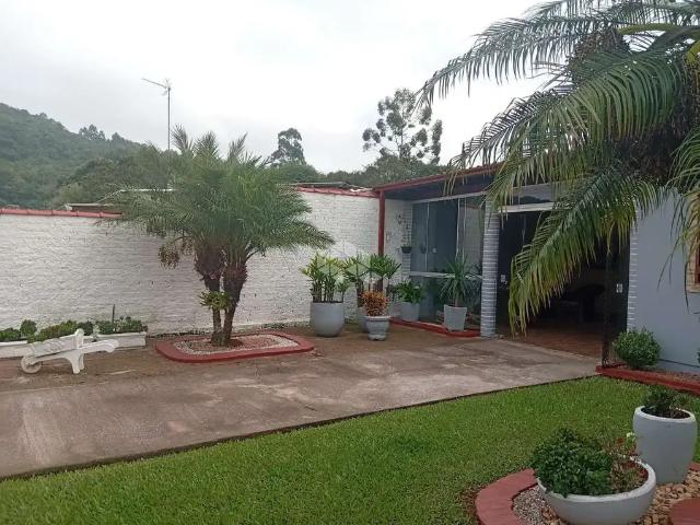 Casa / Sobrado para Venda em Estância Velha/RS Rosas 3 Quartos