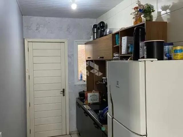 Casa / Sobrado para Venda em Esteio/RS Três Marias 2 Quartos