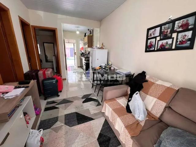 Casa / Sobrado para Venda em Esteio/RS Vila Três Marias 2 Quartos