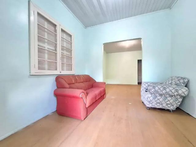 Casa / Sobrado para Venda em Esteio/RS Centro 2 Quartos