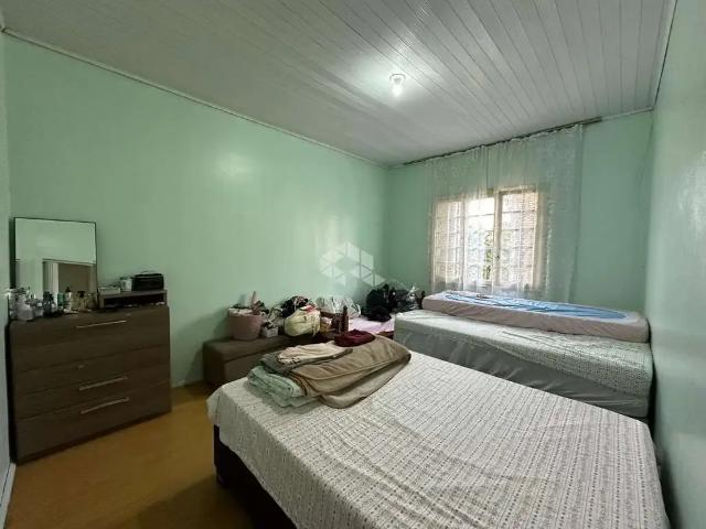 Casa / Sobrado para Venda em Esteio/RS Centro 2 Quartos