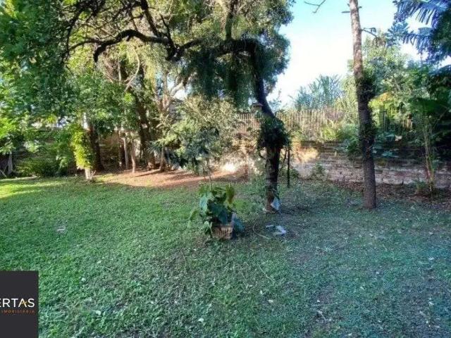 Casa / Sobrado para Venda em Esteio/RS Centro 4 Quartos