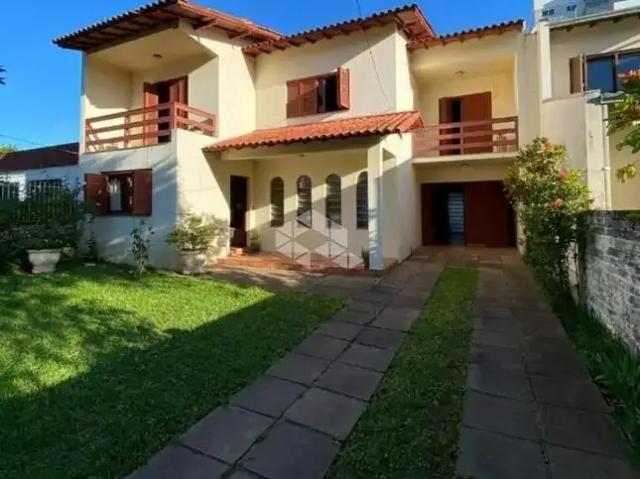 Casa / Sobrado para Venda em Esteio/RS Centro 4 Quartos