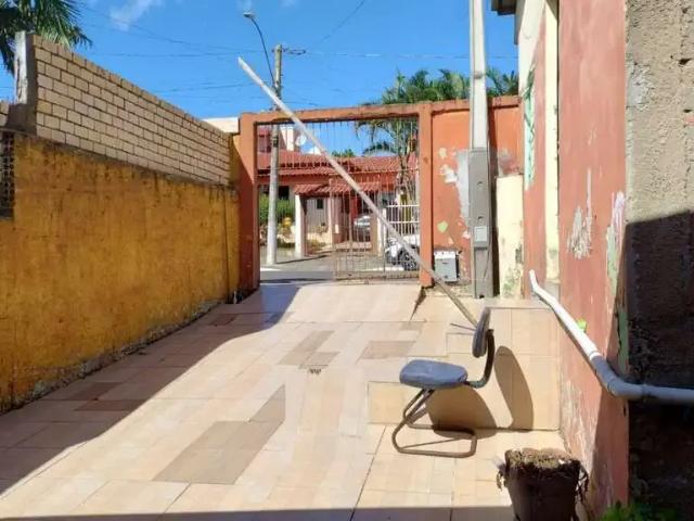 Casa / Sobrado para Venda em Esteio/RS Parque Primavera 2 Quartos