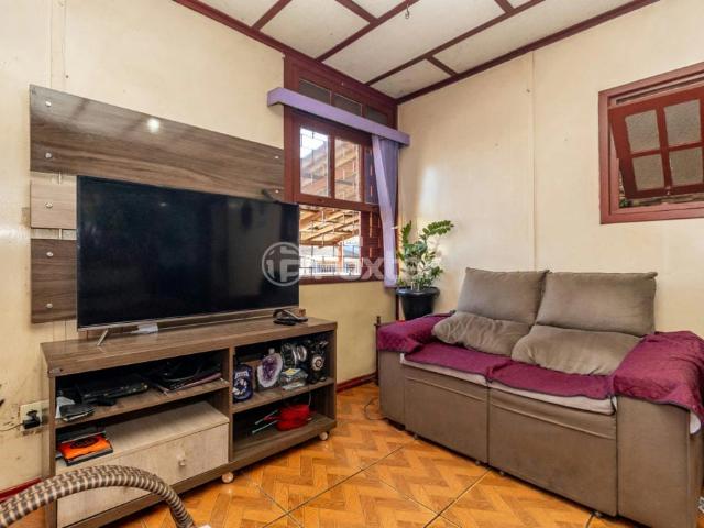 Casa / Sobrado para Venda em Esteio/RS Parque Primavera 2 Quartos