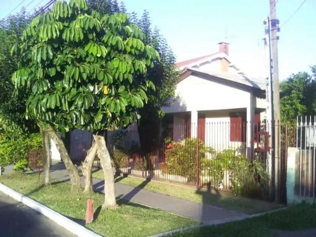 Casa / Sobrado para Venda em Esteio/RS São Sebastião 3 Quartos