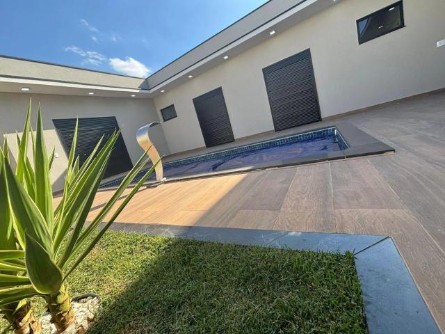 Casa / Sobrado para Venda em Estiva Gerbi/SP Condomínio Palm Park 3 Quartos