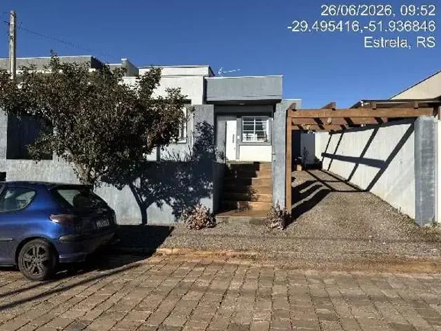 Casa / Sobrado para Venda em Estrela/RS Pinheiros 2 Quartos