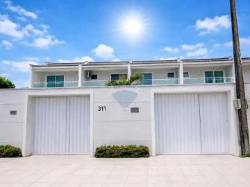 House à venda em Eusébio, Ceará - Piscina