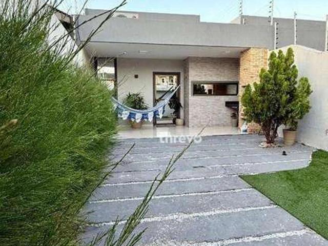 Casa / Sobrado para Venda em Eusébio/CE Coité 3 Quartos