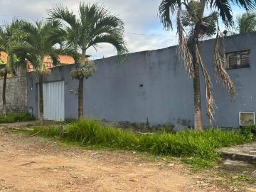 Casa / Sobrado para Venda em Fortaleza/CE Coaçu 3 Quartos