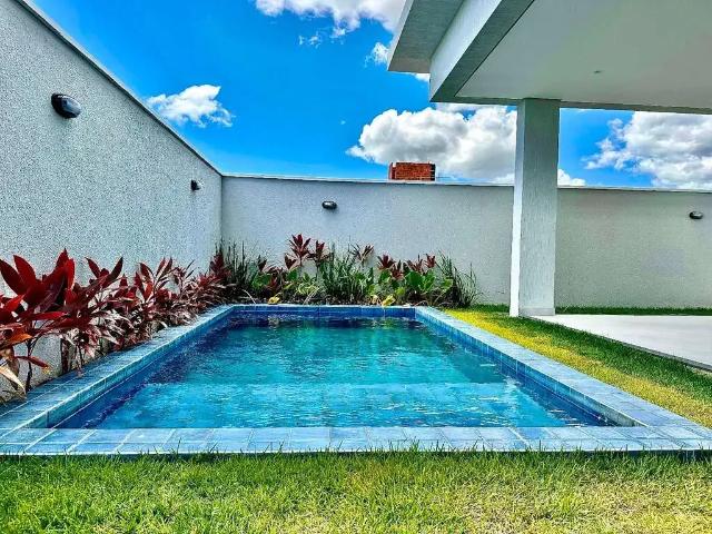 Casa / Sobrado para Venda em Eusébio/CE Cidade Alpha 4 Quartos