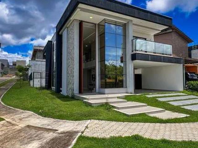 Casa / Sobrado para Venda em Eusébio/CE Cidade Alpha 4 Quartos