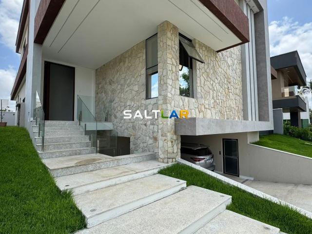 Casa / Sobrado para Venda em Eusébio/CE Cidade Alpha 4 Quartos