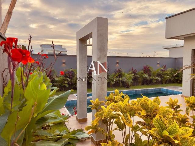 Casa / Sobrado para Venda em Eusébio/CE Cidade Alpha 4 Quartos