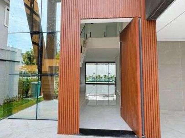 Casa / Sobrado para Venda em Eusébio/CE Cidade Alpha 4 Quartos