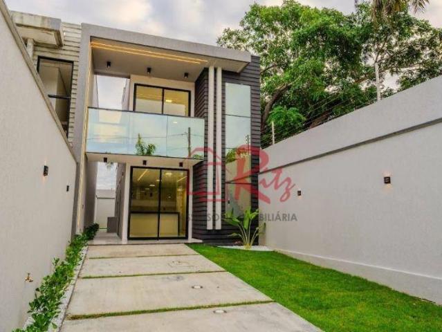 Casa / Sobrado para Venda em Eusébio/CE Encantada 4 Quartos