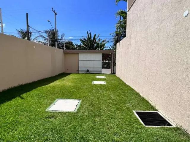 Casa / Sobrado para Venda em Eusébio/CE Olho D'água 2 Quartos