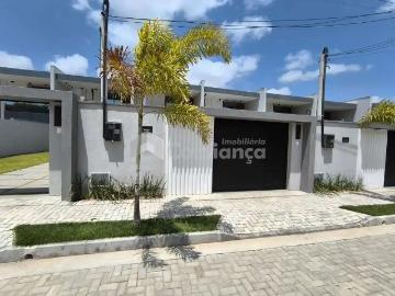 Casa / Sobrado para Venda em Eusébio/CE Mangabeira 3 Quartos