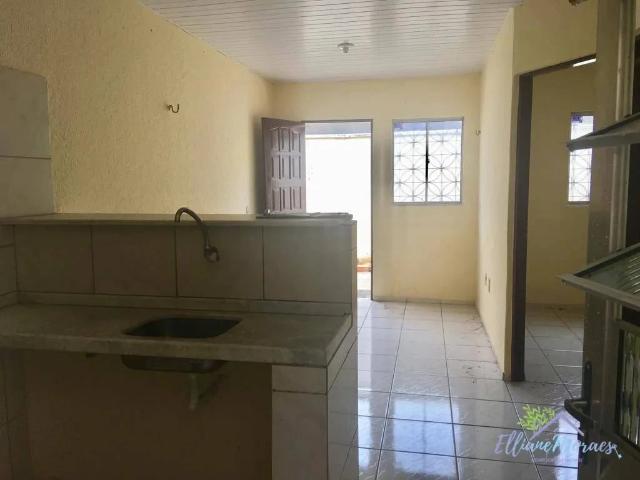 Casa / Sobrado para Venda em Eusébio/CE Precabura 2 Quartos