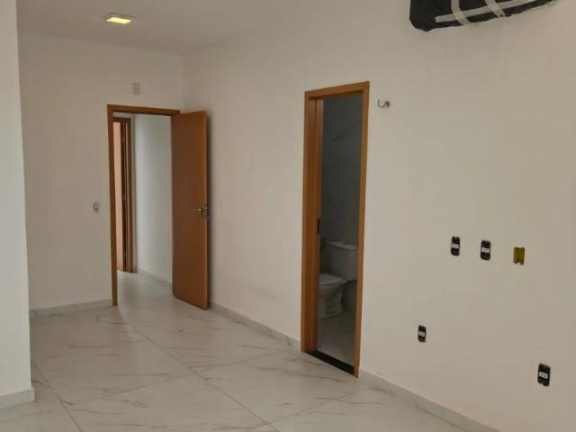 Casa / Sobrado para Venda em Eusébio/CE Urucunema 3 Quartos