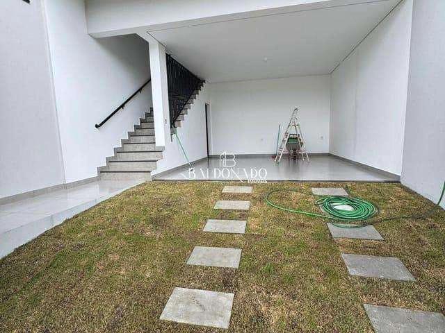 Casa / Sobrado para Venda em Extrema/MG Extremaville 3 Quartos