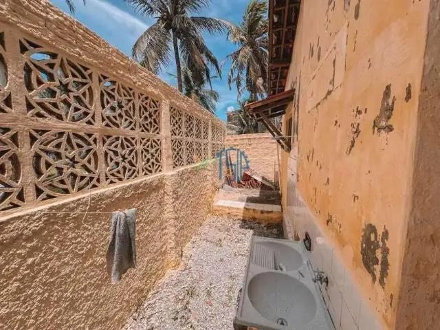 Casa / Sobrado para Venda em Extremoz/RN Centro 4 Quartos