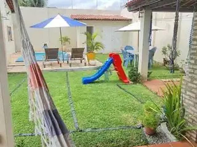 Casa / Sobrado para Venda em Extremoz/RN Centro 5 Quartos