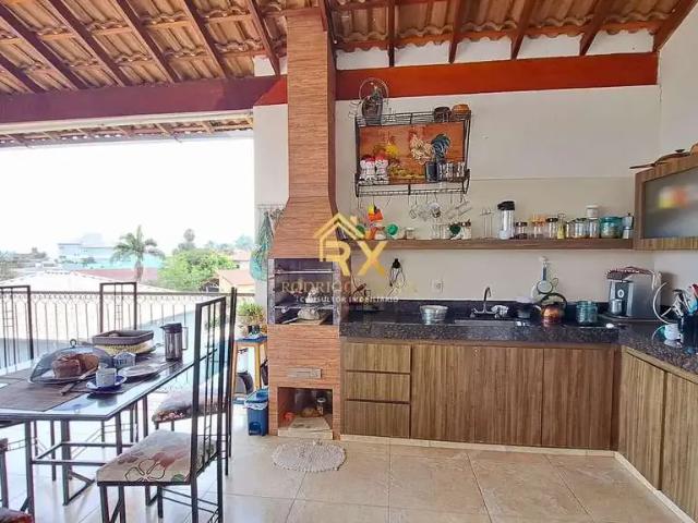 Casa / Sobrado para Venda em Fama/MG Centro 3 Quartos